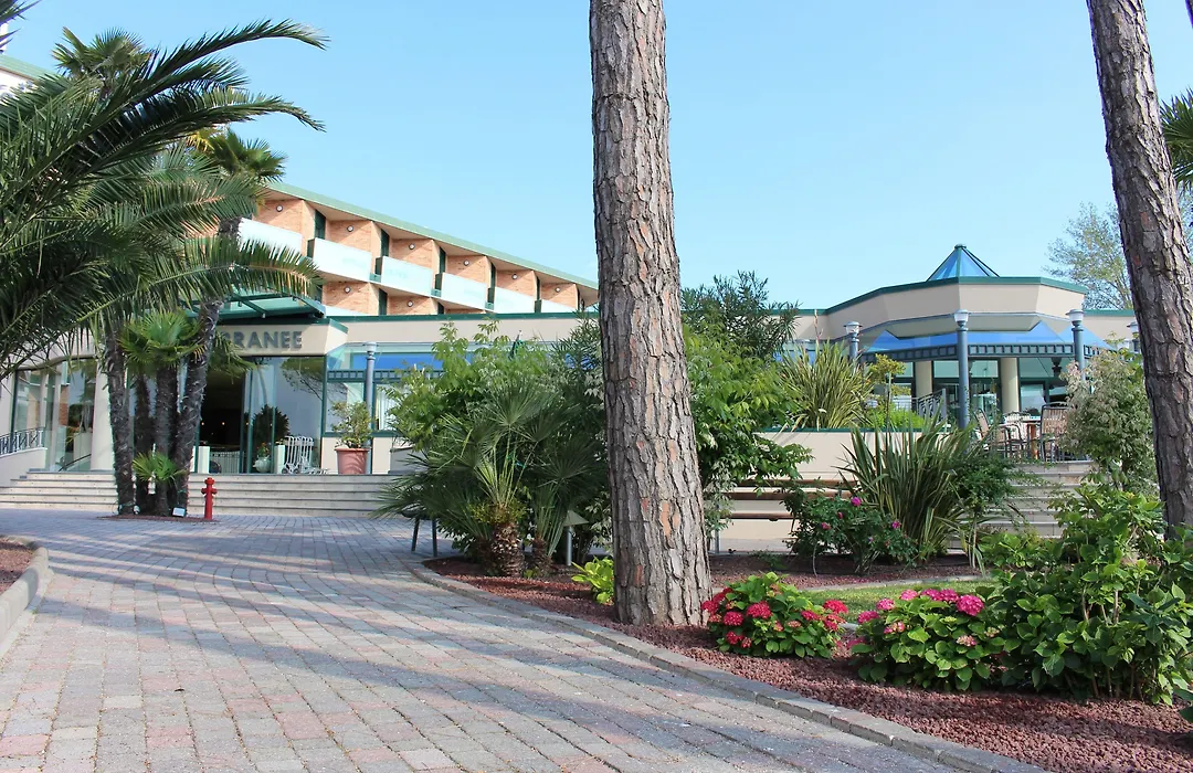 Mediterranee Family Hotel & Spa-1